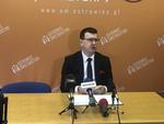 Trzy kolejne zarzuty dla prezydenta Ostrowca Jarosława Górczyńskiego. Zatrzymano też pracownika Urzędu Miasta