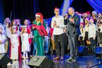 Koncert międzypokoleniowy "Kolęda łączy pokolenia". Wybrzmiały najpiękniejsze kolędy i piosenki świąteczne