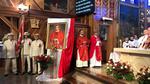 OSTROWIEC | Relikwie blogosławionego księdza Popieluszki wśród wiernych