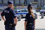 Metodą 'na policjanta' oszukali seniorkę. Ostrowczanka straciła ponad 20 tysięcy złotych