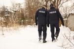 Ostrowieccy policjanci pomogli osobie w kryzysie bezdomności