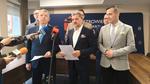 Konferencja prasowa senatora Jarosława Rusieckiego i radnych PiS