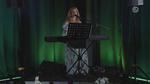 Karolina Lizer zaśpiewała na Dzień Matki w studiu LokalnaTV. To był  pierwszy koncert studyjny