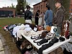 Kapryśna pogoda nie zepsuła III edycji 'Projekt Vintage - targów mody z drugiej ręki' w Ostrowcu Świętokrzyskim